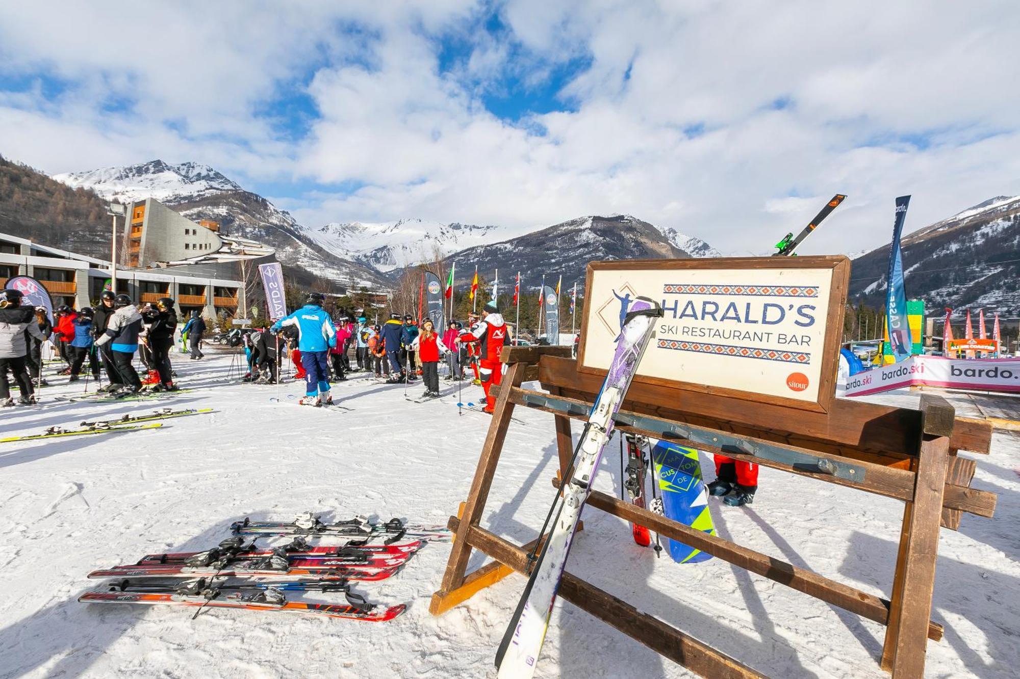 Il Rododendro City Center - Happy Rentals Bardonecchia Exterior foto